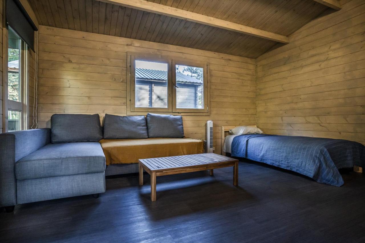 Metsaaeaere Accommodation Uulu Eksteriør bilde