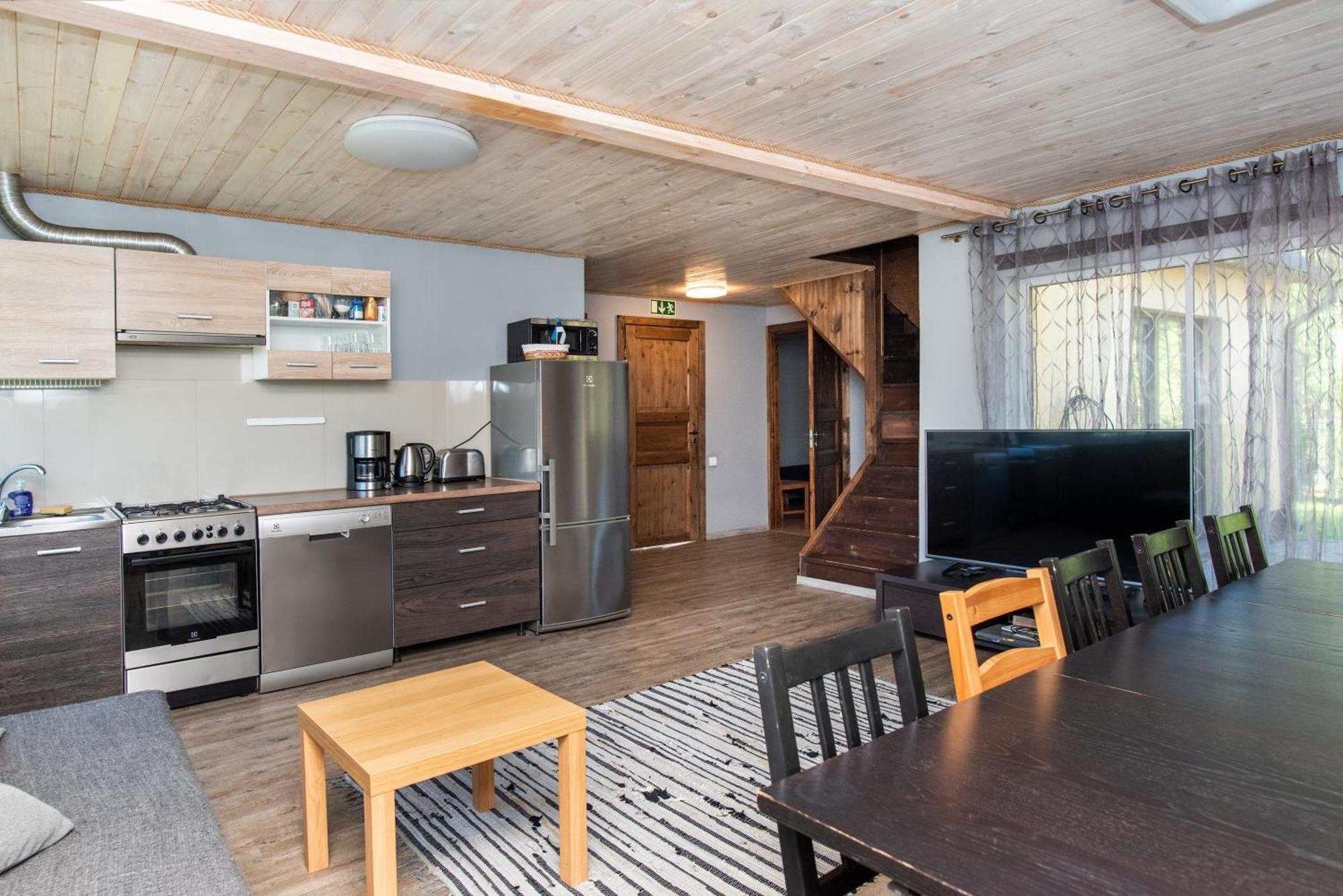 Metsaaeaere Accommodation Uulu Eksteriør bilde