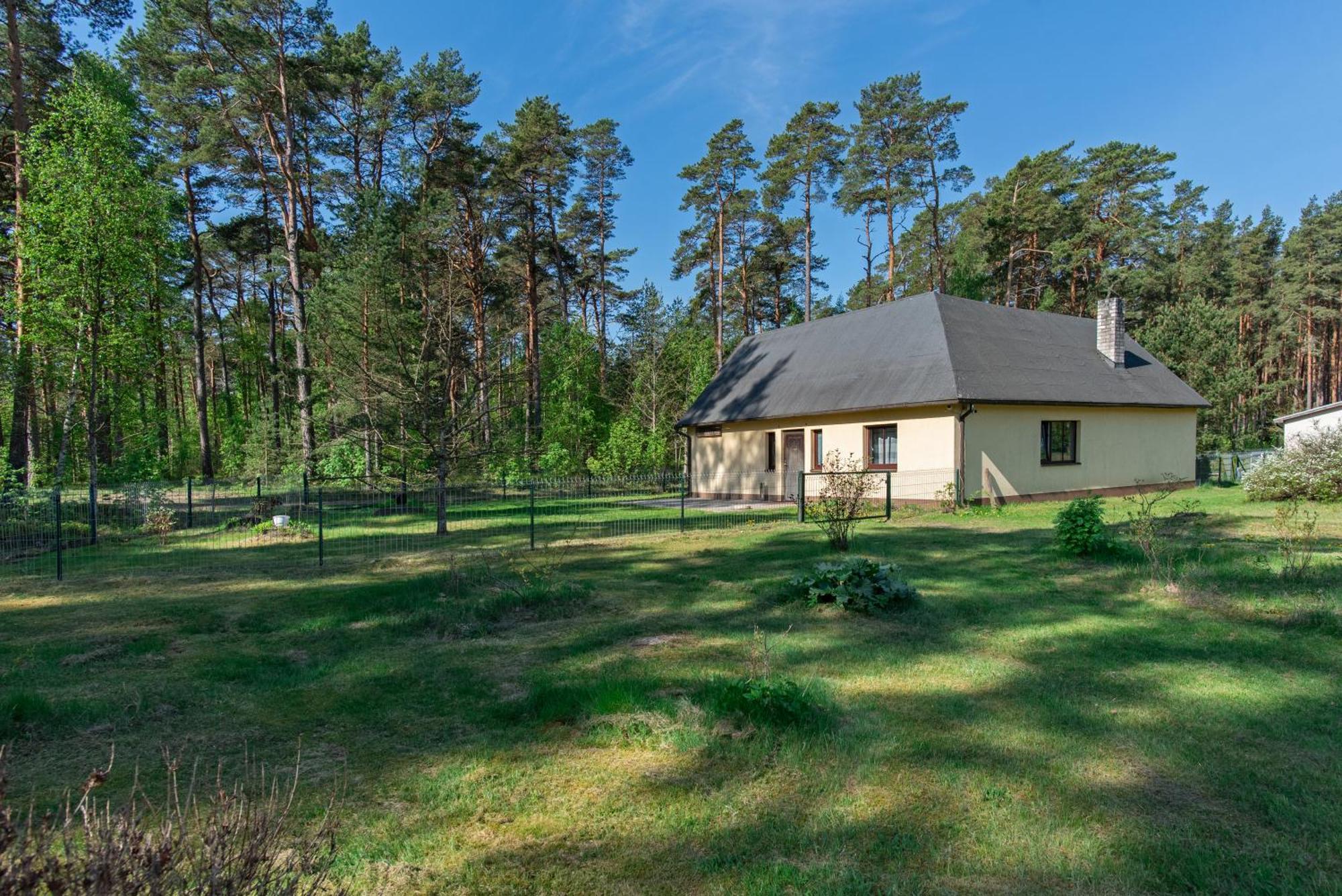 Metsaaeaere Accommodation Uulu Eksteriør bilde